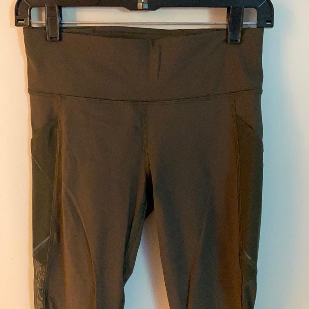 Lululemon side mesh olive green leggings